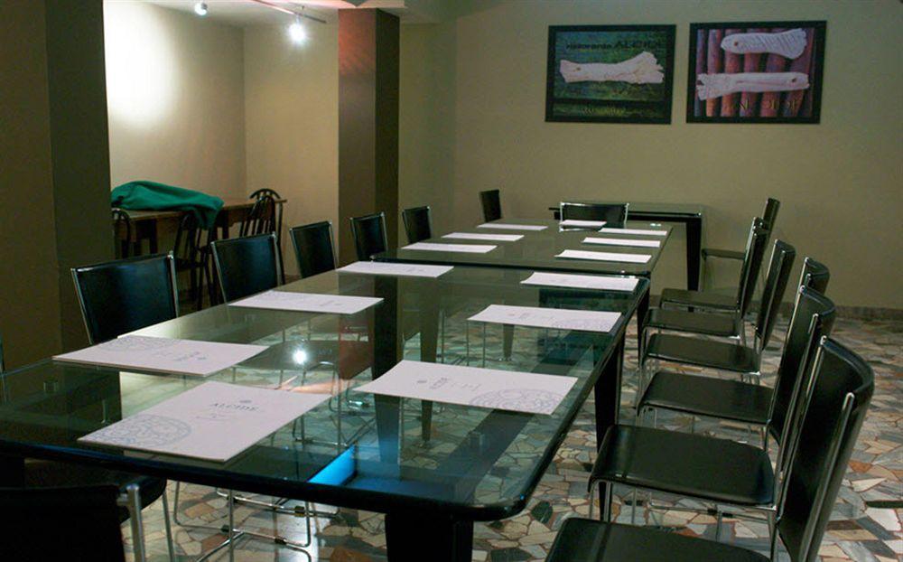 Hotel Ristorante Alcide Poggibonsi Εξωτερικό φωτογραφία