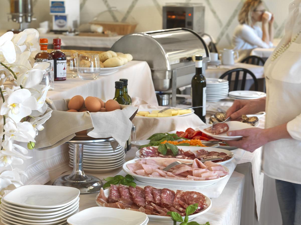 Hotel Ristorante Alcide Poggibonsi Εξωτερικό φωτογραφία