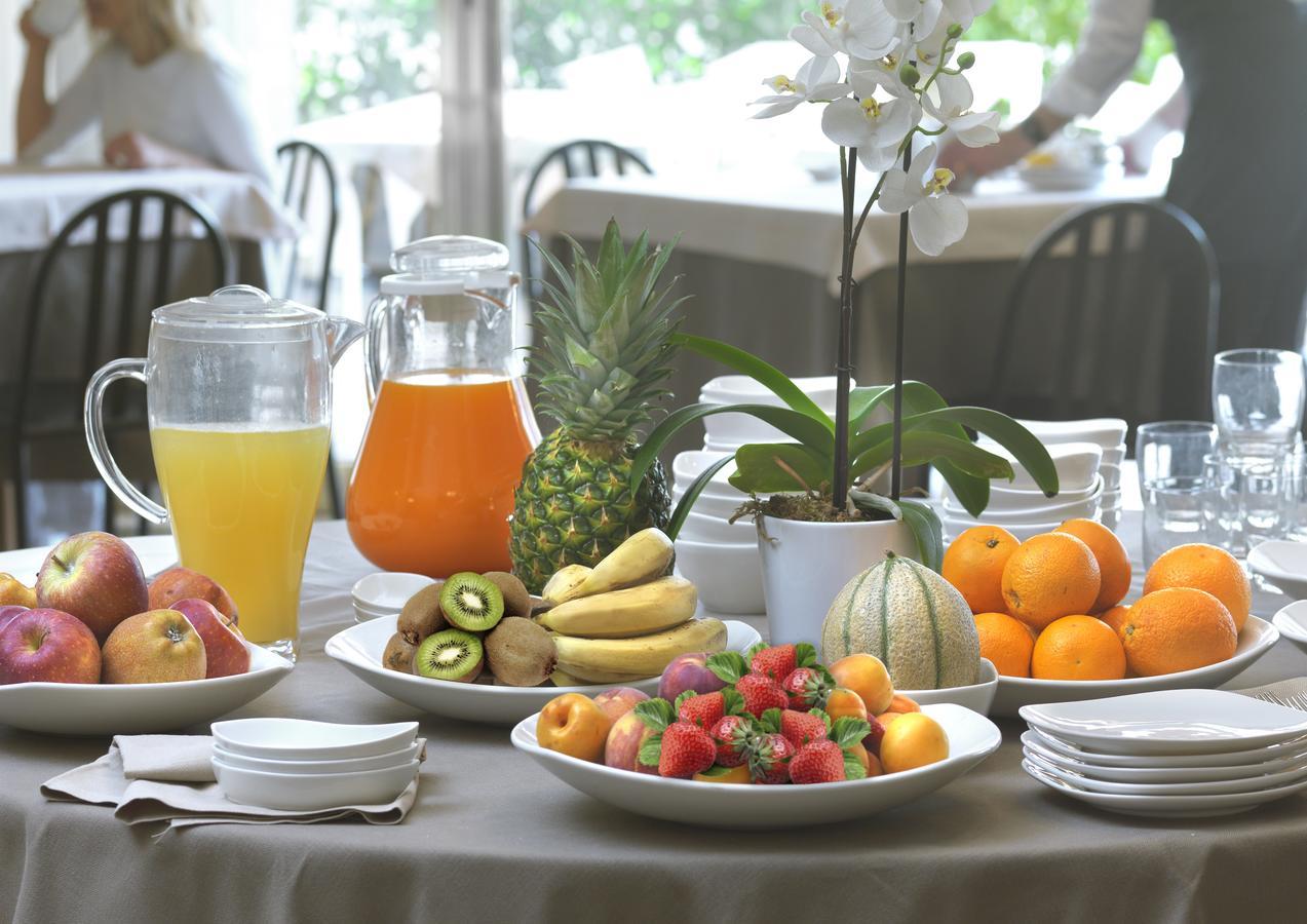 Hotel Ristorante Alcide Poggibonsi Εξωτερικό φωτογραφία